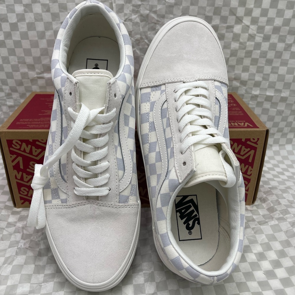 Vans WMNS Old Skool
Checkerboard Gray/Marshmallow
VN000D7ZOBP Sneakers - Picture 4 of 16
